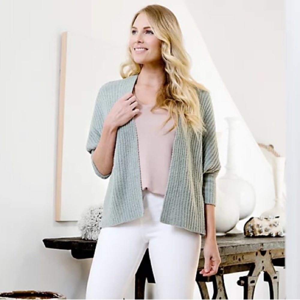 Barefoot Dreams Size S / M Cardigan Sweater Gray Cozy Chic Lite Ribbed‎ Shrug